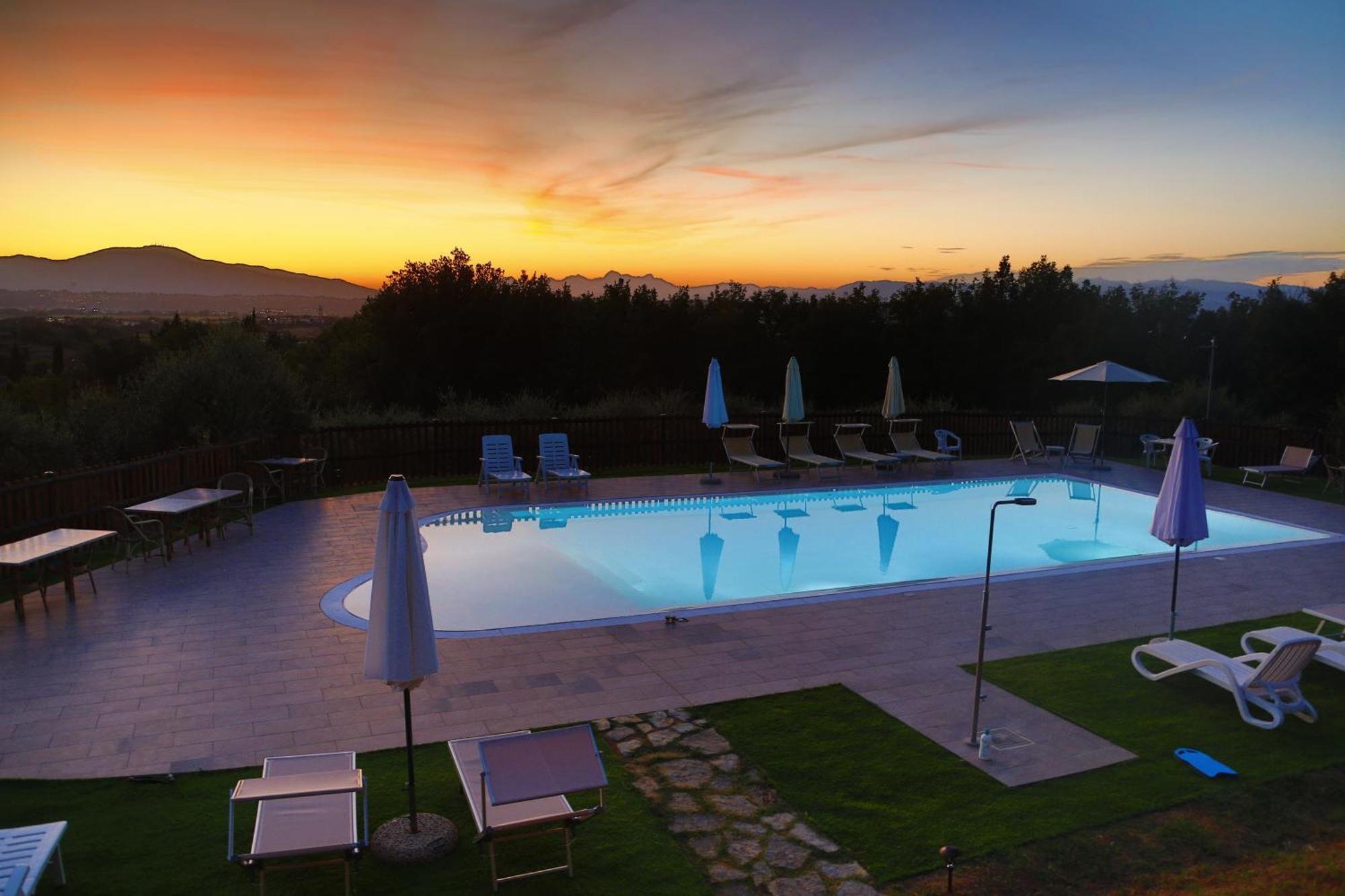 Agriturismo Cascina Cipressa San Romano  Екстер'єр фото