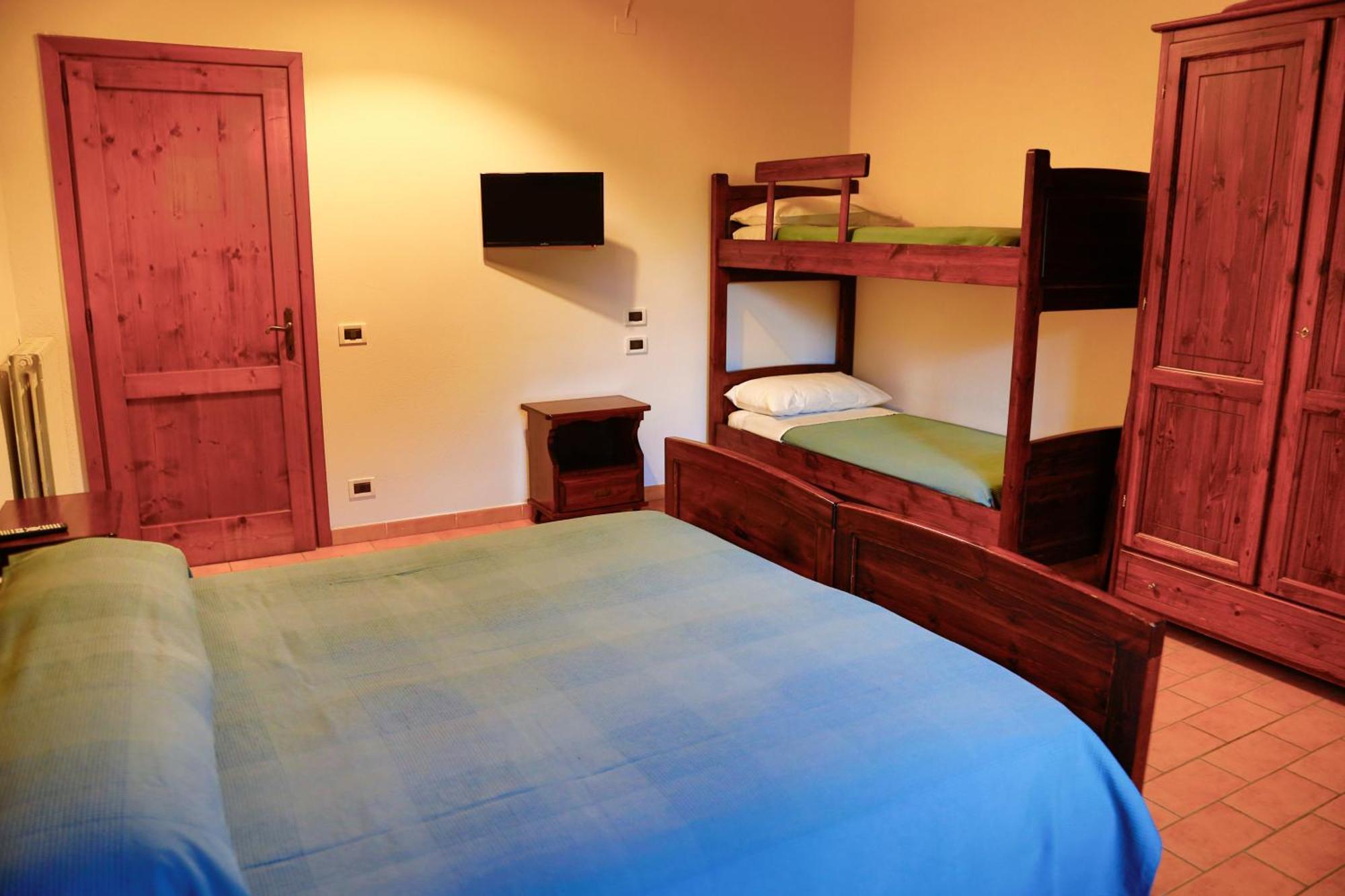 Agriturismo Cascina Cipressa San Romano  Номер фото